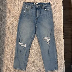 Abercrombie Women's Curve Love High Rise Mom Jean
